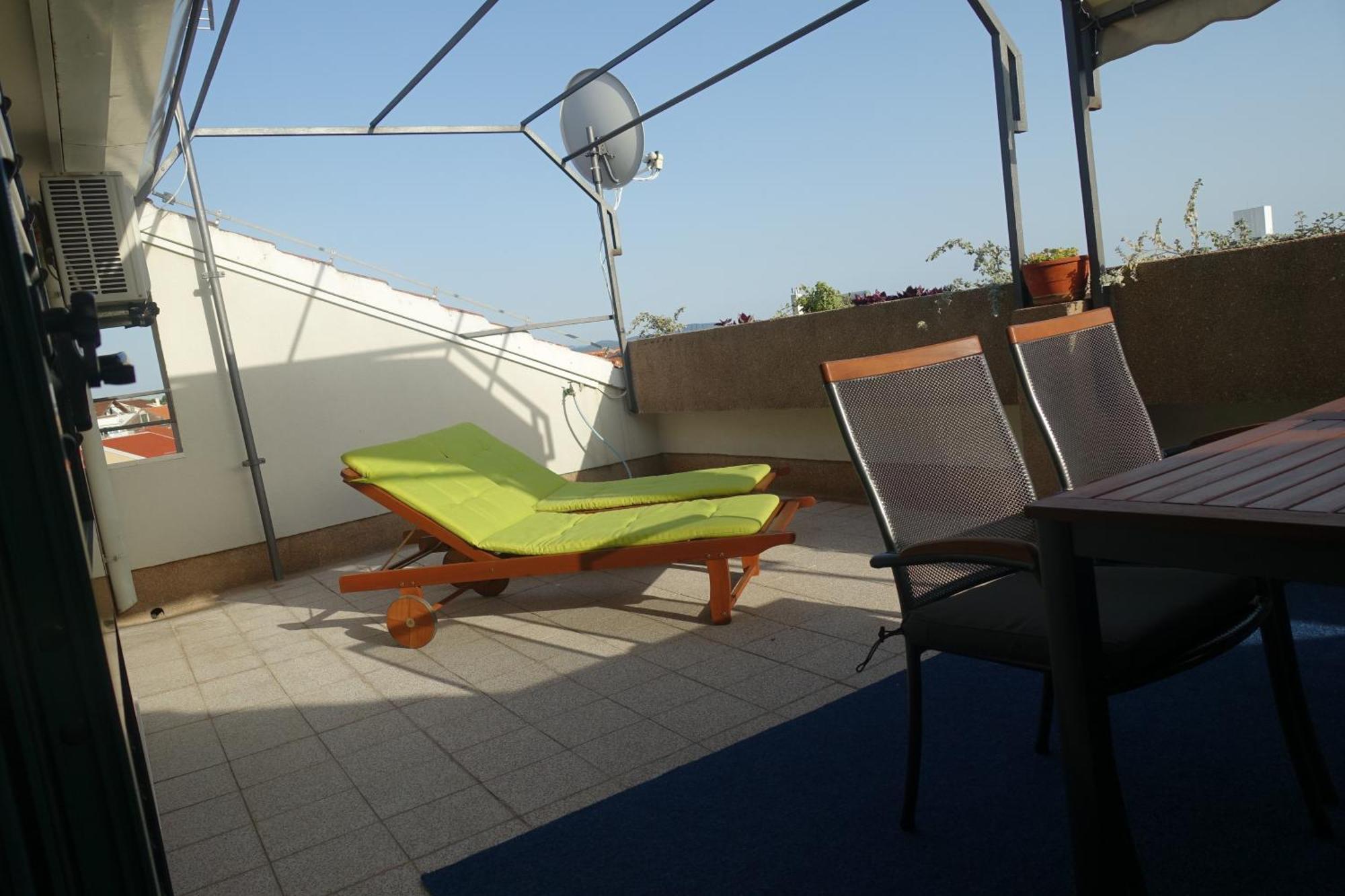 Apartment Tonka Vodice Exteriör bild